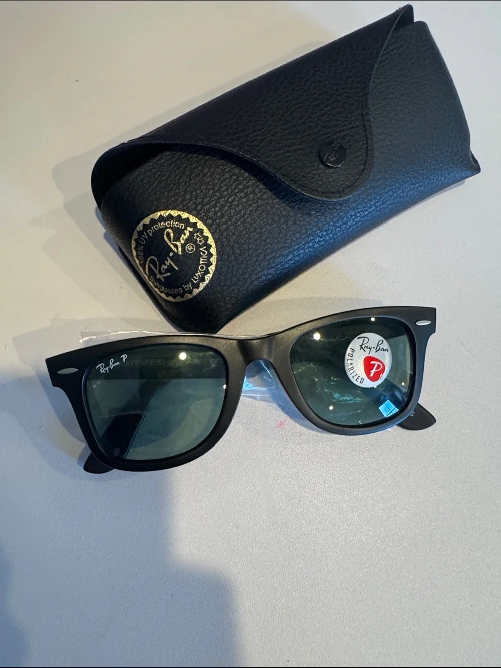 Ray-Ban Black Wayfarer Sunglasses with Green Polarized Lenses